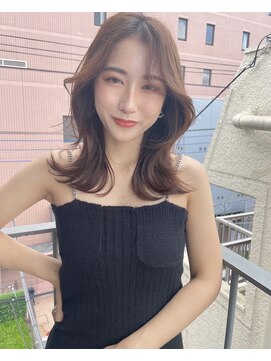 リコバイアフロート(riko by afloat) レイヤーロング/くびれヘア/顔まわりカット/ヘルシースタイル