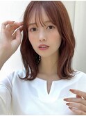 ミディアムボブ 外ハネスタイル ブラウン ニュアンス