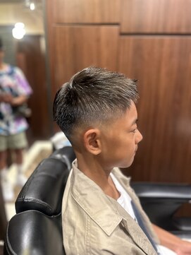 ヒロギンザ 上野店(HIRO GINZA) キッズカットバーバースタイルフェードスキンフェード