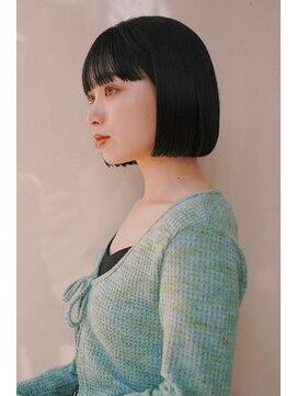 レジュアル(RESSUAL) 20代30代黒髪ボブルフネビージュ小顔ヘアワンレ