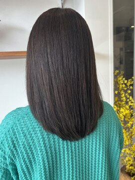 クベル(Kuvel) ミントグレージュ