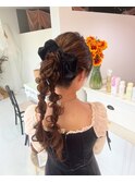 ツイン編みおろしポニー(*^^*)