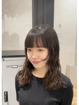 シアン 大須店(CYAN.) フェイスレイヤー×ミディアム×ウェーブパーマ