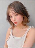アプリコットオレンジ外ハネボブ薄めバングサイドバング前髪