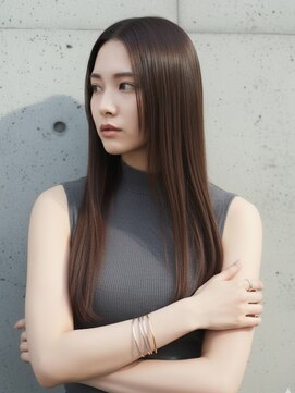 ヘアサロンM 新宿 ロング×ストレート