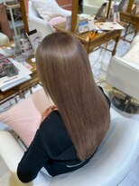 スペックホルダーミミ(Spec Holder mimi)&nbsp;透明感ブラウンの美髪ロング