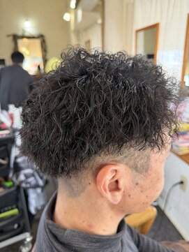 おしゃれ泥棒 サーキット稲生店 ツイスト