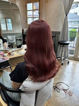 キキ(kiki by KENJE) 【ブリーチ無し～あり】ボルドーカラー