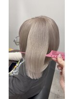 イルウィ(irwi)&nbsp;【ホワイトベージュ/ボブ】