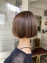 アミュレ ヘア サロン(Amule hair salon)&nbsp;大人可愛いミセスのハイライトショートミルクティーベージュ