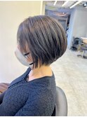 襟足すっきり丸みショートボブ