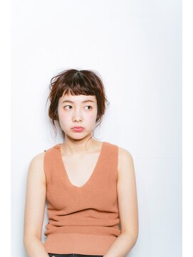 コレット(COLETTE) 20代・30代・40代に似合う透明感が出るふんわりアレンジ