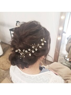 カウチ(Kauti) ふんわりシニヨンアップセット