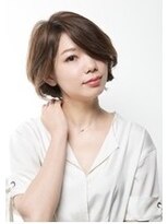 オッソ(OSSO)&nbsp;大人ハイライト前下がりショート_エッジショート