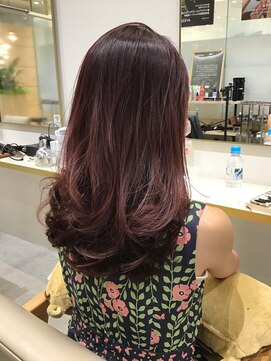 テラス アヴェダ 大丸心斎橋店(Terrace AVEDA) ローレイヤースタイル