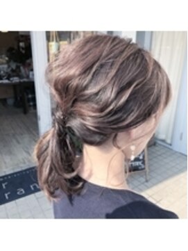アールフランプラス(arFranc+) ヘアアレンジ