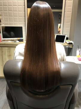 カミケンガレリア(kamiken. galleria) 艶髪ロング【カミケンガレリア】