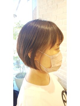 アッシュ 南町田グランベリーパーク店(Ash) フェイスフレーミングミニボブ