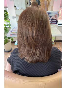 ヘアースタジオ Y&H ウルフカット