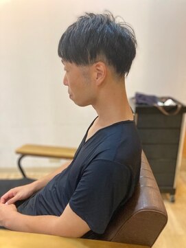 グランバイ アトリエドングリ(Grand × AtlierDonguri) お客様髪質改善データ1404（ツーブロックマッシュ）