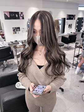 キング 枚方店(K!ng) 縮毛矯正髪質改善ハイライトレイヤーカット枚方美容室エクステ
