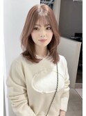 medium layer × beige