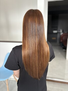 エミュ(emu.) 髪質改善ストレート×ウルトワトリートメント