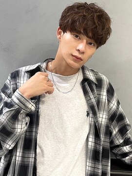 エンド 大阪梅田(&) シャドウパーマ