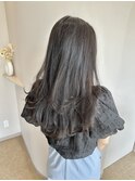 レイヤーカット×グレージュカラー