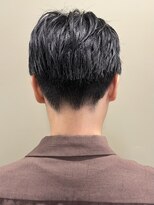 ザメンバイリオス(THE MEN. BY LIOS)&nbsp;目上バングセンターパートスタイル【岡山】
