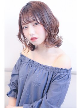 ビアンコ カーロ(Bianco caro) ホイップボブ