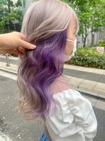 シェリエ(Cherie)&nbsp;セミロング/インナーカラー/ミルクティーベージュ/パープル