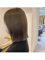 エイト 福岡天神店(EIGHT fukuoka)&nbsp;切りっぱなしグレージュ