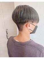 ハク(haku.)&nbsp;シルバーカラー　マッシュショート