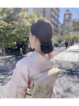 フレーム ヘア ルーム 天王寺駅前店(FRAME hair room) 大人可愛いタイトシニヨン