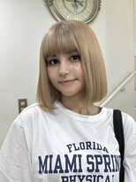 ハチ(HACHI)&nbsp;重ため切りっぱなしボブ×ミルクティーカラー