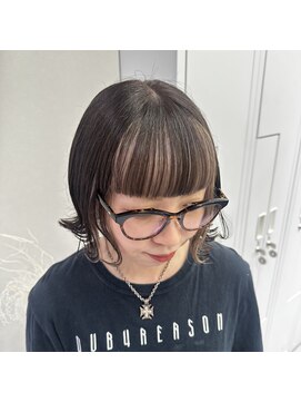 ルイス 喜連瓜破(Luis) バングカラー