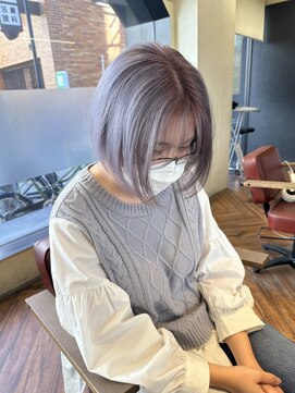 ウニレ バイ センス(unire by sense) 【飾磨/姫路】2ブリーチで作る【ホワイトグレージュカラー】