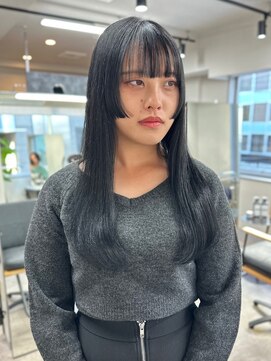 オグジュアリー 表参道(aux.) 姫カット×ブルーブラック