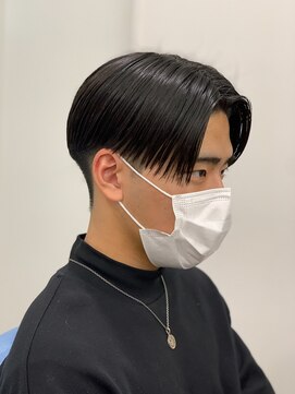 エルマーク 豊中(L-MARK) センターパートニュアンスパーマ韓国カルマパーマコンマヘア