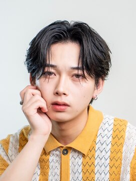 オーシャントーキョーオーバー 渋谷(OCEAN TOKYO OVER) 韓国ニュアンスこぼれセンターパート