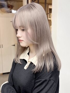 ジィルム(XELM) 韓国レイヤーカット/ブリーチ/レイヤーカット/ダブルカラー