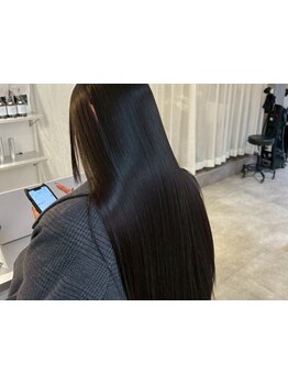 【谷町四丁目駅5分】思わず触れたくなる、自然で綺麗な美髪へ。毛先までいたわる髪質改善が体感できます♪