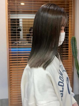 ハニー(Hunny) オリーブグレージュ