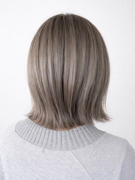 コタ 水戸(COHTA) レイヤーカットミルクティーベージュブリーチなしダブルカラー