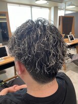 ビスポーク(BESPOKE)&nbsp;夏に向けて◎ツイスパメッシュツーブロックセンターパート