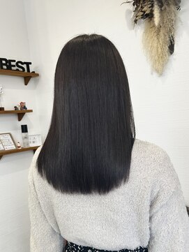 リベストバイジェービー 稲毛(li best. byjb) ワンホンレイヤー/ミルクティーブロンド/ダークブルー[稲毛駅]
