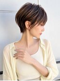 丸顔さんでも大丈夫！40代50代60代からの若見えくびれショート西