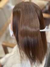 カット＋サプリ縮毛矯正＋ポリミックストリートメント￥17,400