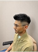 アップバング　フェードカット